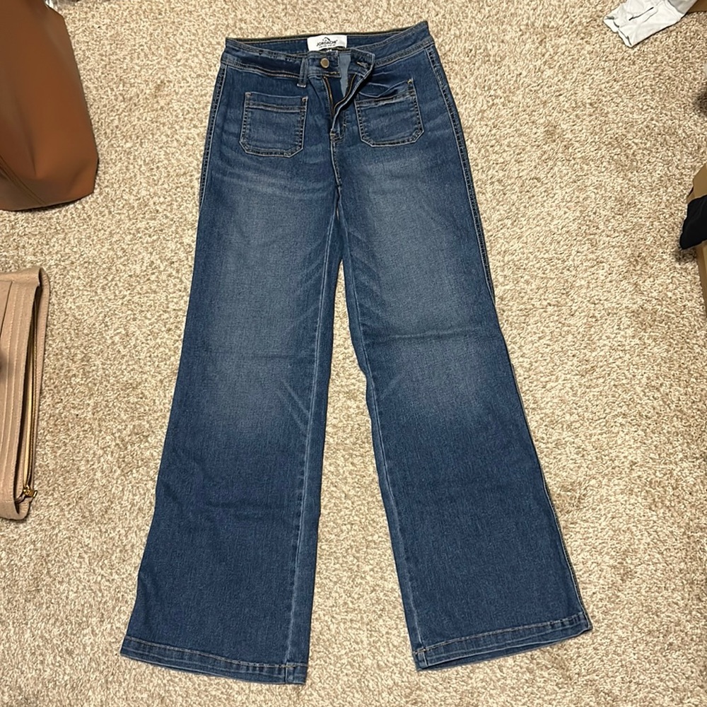 Worn once. Sz 4 Jordache high rise, wide leg denim